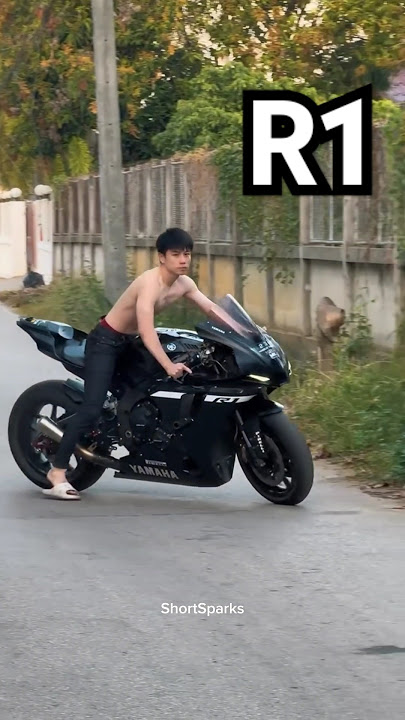 Superbike Yamaha R1 sounds #shorts #shortsfeed #youtubeshorts