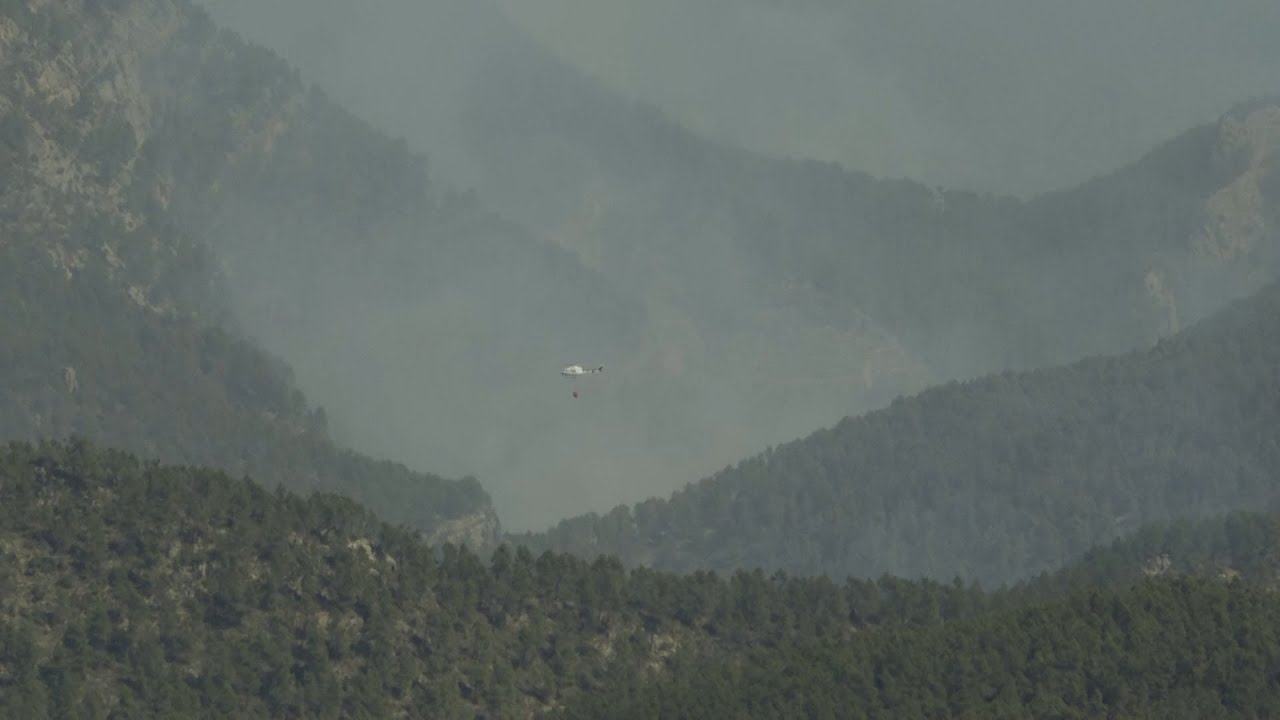 El incendio de Villanueva de Viver afronta "horas decisivas"