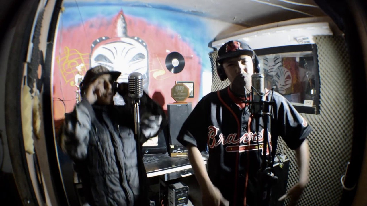 MALA LLAGA - DIRECTO DEL ESTUDIO PA LA CALLE  (Ronca Sessions N°1)