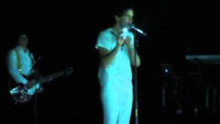 MIKA - LYON - L'AMPHITHEATRE 3000 - 01/10/15 - UNDERWATER