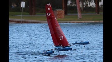 Gybing foils on a Mini40 trimaran