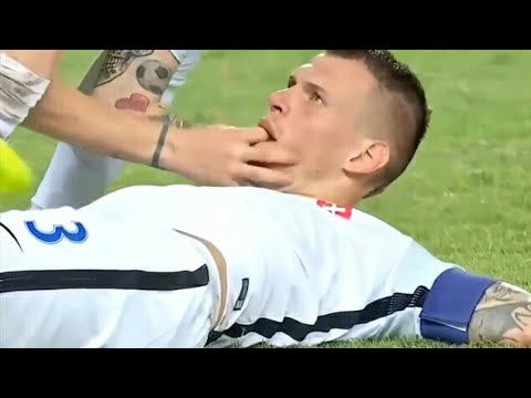 Martin Skrtel Ölümden Döndü  (Dili Boğazına Kaçtı)