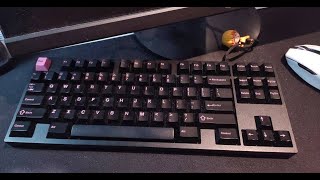 Kbd8X Mkii With Cherry Mx Browns On Pom Remastered