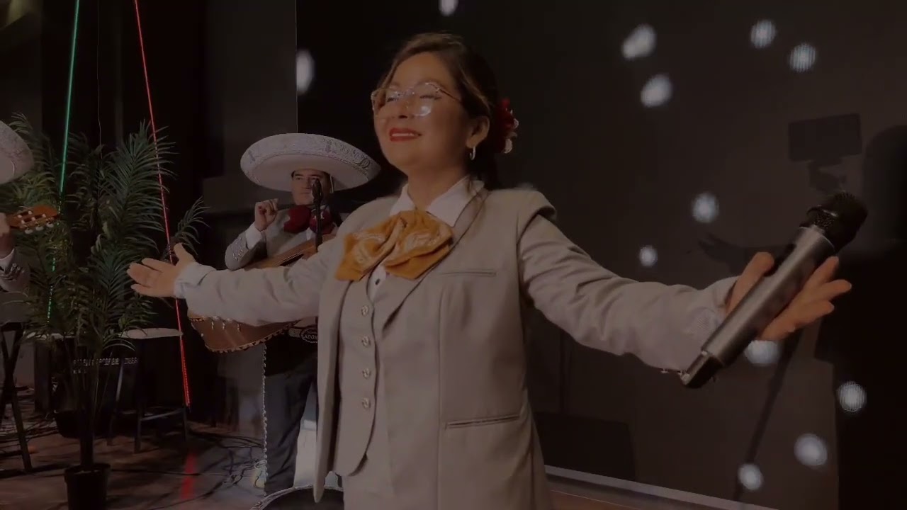 Agradecida con Dios/ Susan Machado