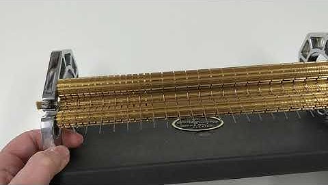 Sally Stanley Smocking Pleater - needles