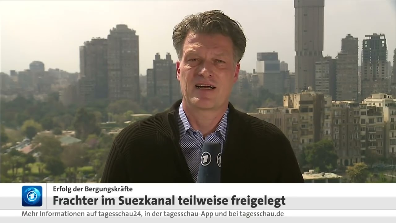 Blockierter Suezkanal: Frachter Ever Given freigelegt