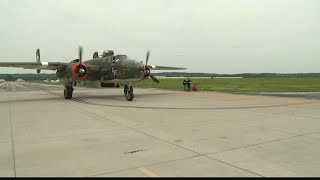 Honor Flight takes World War II Veterans up in B-25 Bomber ahead of Memorial Day