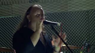 Video thumbnail of "ALLEN & LANDE COVER -  MASTER OF SORROW"