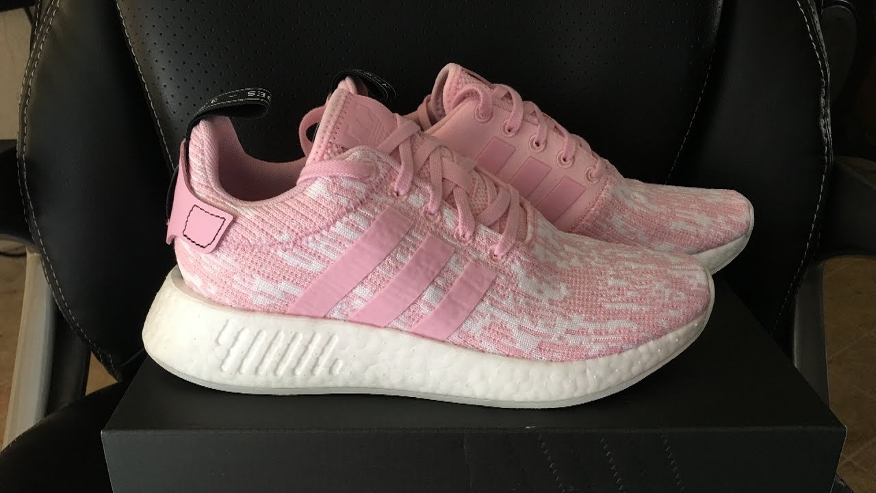 pink adidas nmd r2