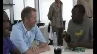 Camfoot TV Le cadeau de Samuel Eto'o