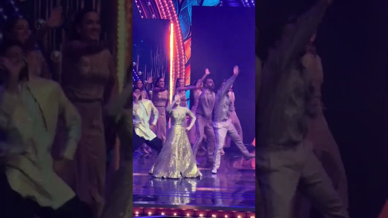 Hania amir dance at hum award🤯💃🏻😜🌟