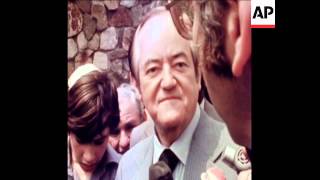SYND 1-5-72 HUBERT HUMPHREY CONTINUES CAMPAIGN