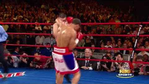 Juan Manuel Lopez vs. Steven Luevano: Highlights (...