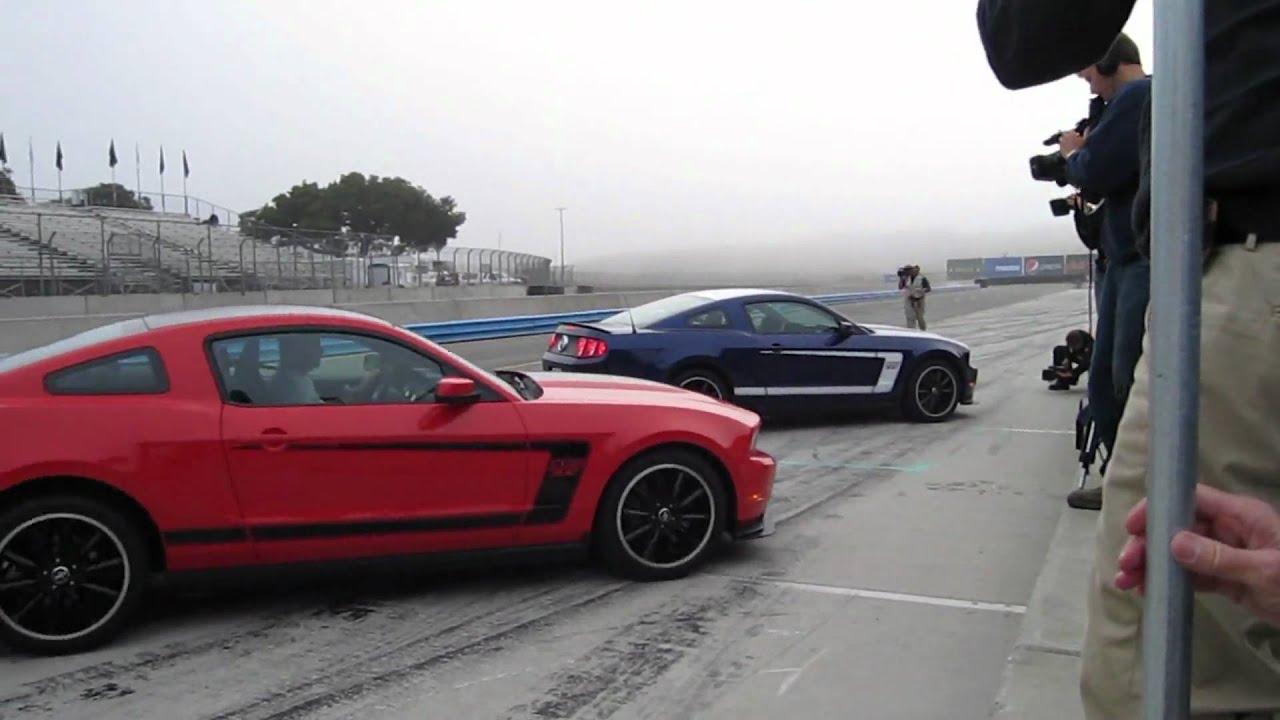 12 Ford Mustang Boss 302 At Laguna Seca Race Track Youtube