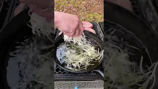 Crispy Bagel Burger with cheese curds 🤷‍♂️ I mean… Just look at those shoestring fries 💯 #ASMR