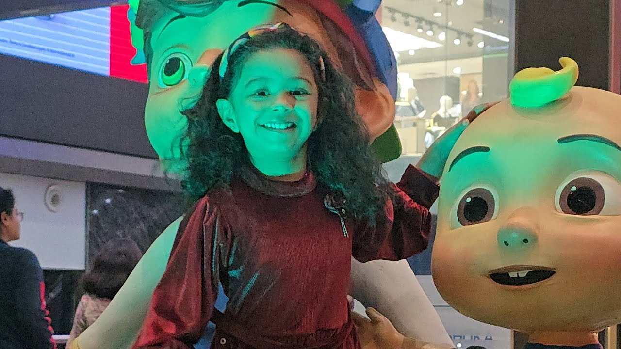 Mom n daughter outing 💕 cocomelon theme 💃  🎊, art n more #cocomelon #ashokaonemall #childrensday 