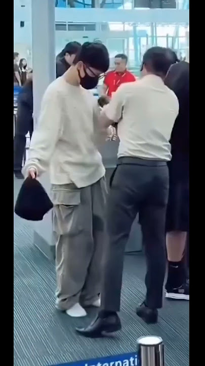 JIMIN At the Airport 😍 #jimin #btsjimin #parkjimin #music #shorts