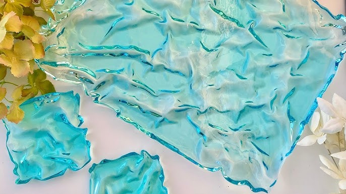 Realistic Water Effect in Resin Wall Art: Resin Art Tutorial 