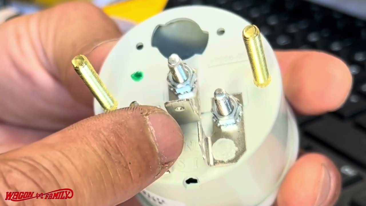 Как установить указатель уровня топлива