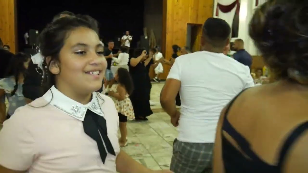 2.ČAST PRVE SV. PRIJIMANIE NINA CINOVA (KAROŠ BAND)