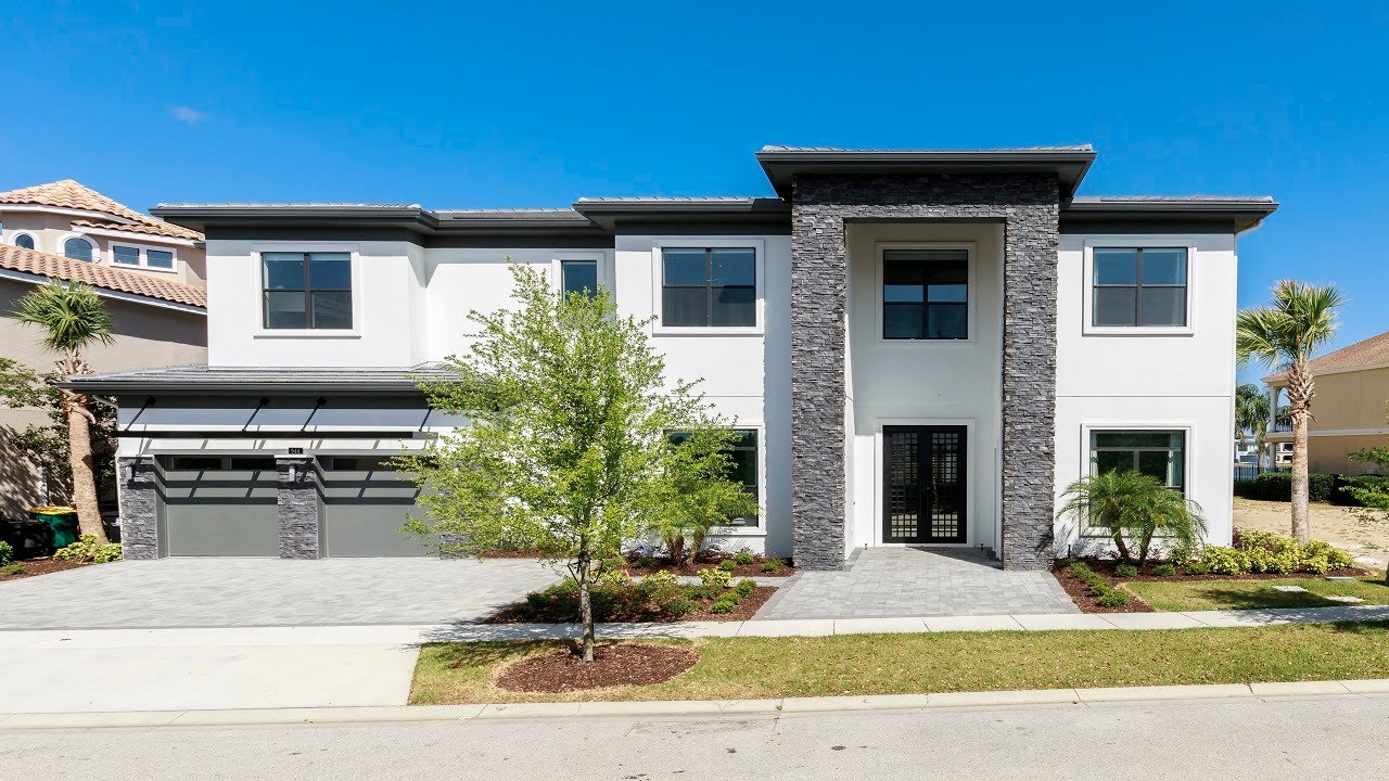 Bright Luxury 7 Bedroom Oasis with Private Pool and Spa at Reunion - W322