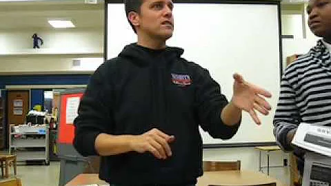 Nestor talks to high school journalism students ab...