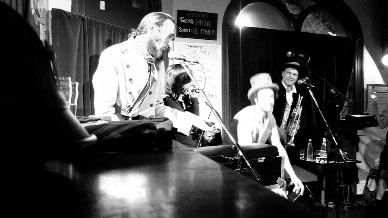 *WEF* 8Foot Felix Live at the Lomond - Second set