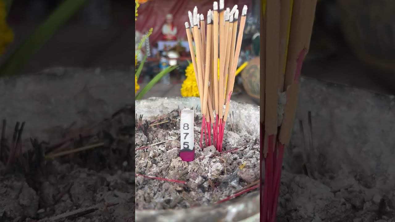 ลงช้าหน่อยแต่ก็ลงแล้วเด้อจ้า🙏🏼วันที่จุดธูปไหว้ศาล ตาทอง ยายเงิน 🙏🏼ฝากแชร์กันเยอะๆเด้อจ้าจะได้โชคดี🫂