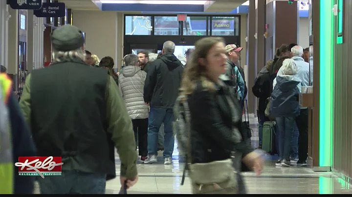 Travelers change plans due to winter weather