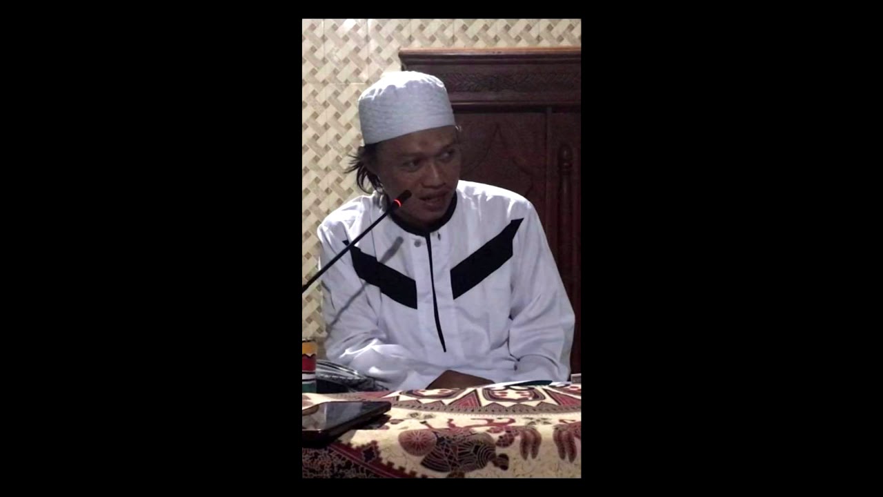 ZIARAH QUBUR // Fauz Noor 