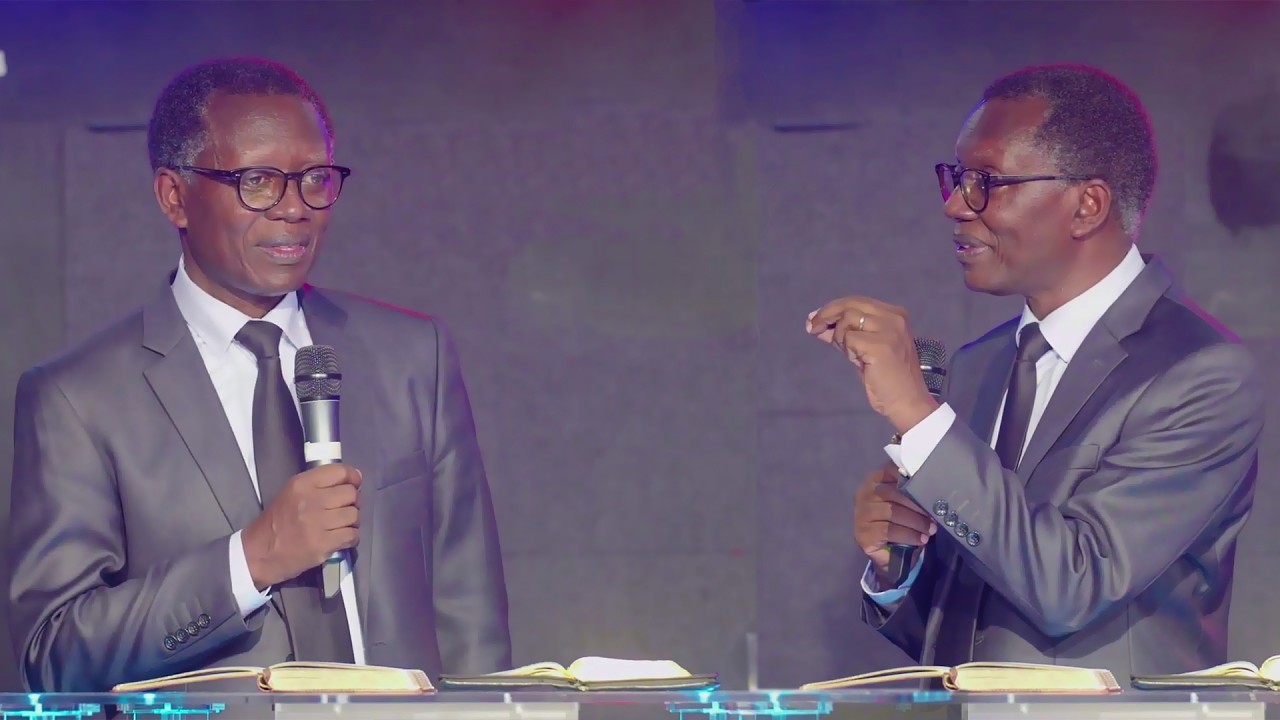 Ntabwo dukeneye umwuka wera wo kwicara mu nsengero ⌚ Dr #Antoine #RUTAYSIRE 🍏