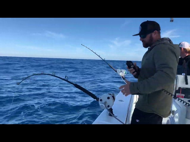 Swordfishing on the Shea D Lady w/ the new penn 70vis detachable 