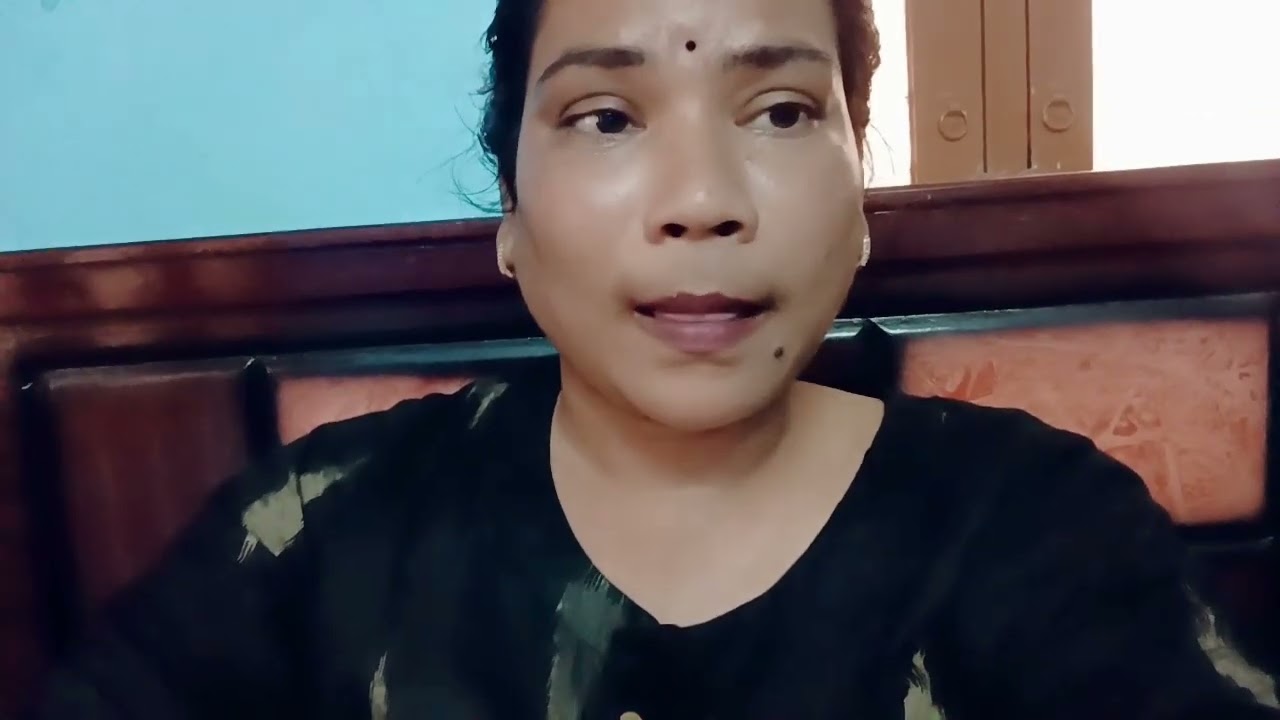 அப்பா அழகுறதை புள்ள பாக்குறது எவ்ளோ பெரிய வேதனை 