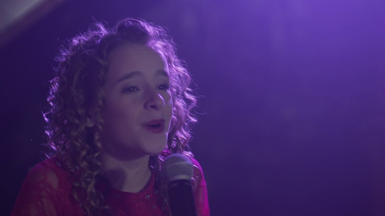 "What Child Is This?" by Reese Oliveira (age 11) - accompanied by Masa Fukuda