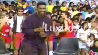 El General Muevelo Muevelo (Nubeluz 1992) El General Muevelo Muevelo (Nubeluz 1992)