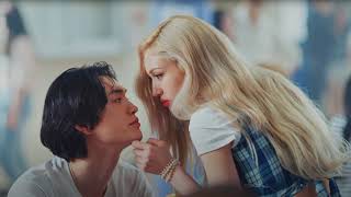 Somi 전소미 - Dumb Dumb