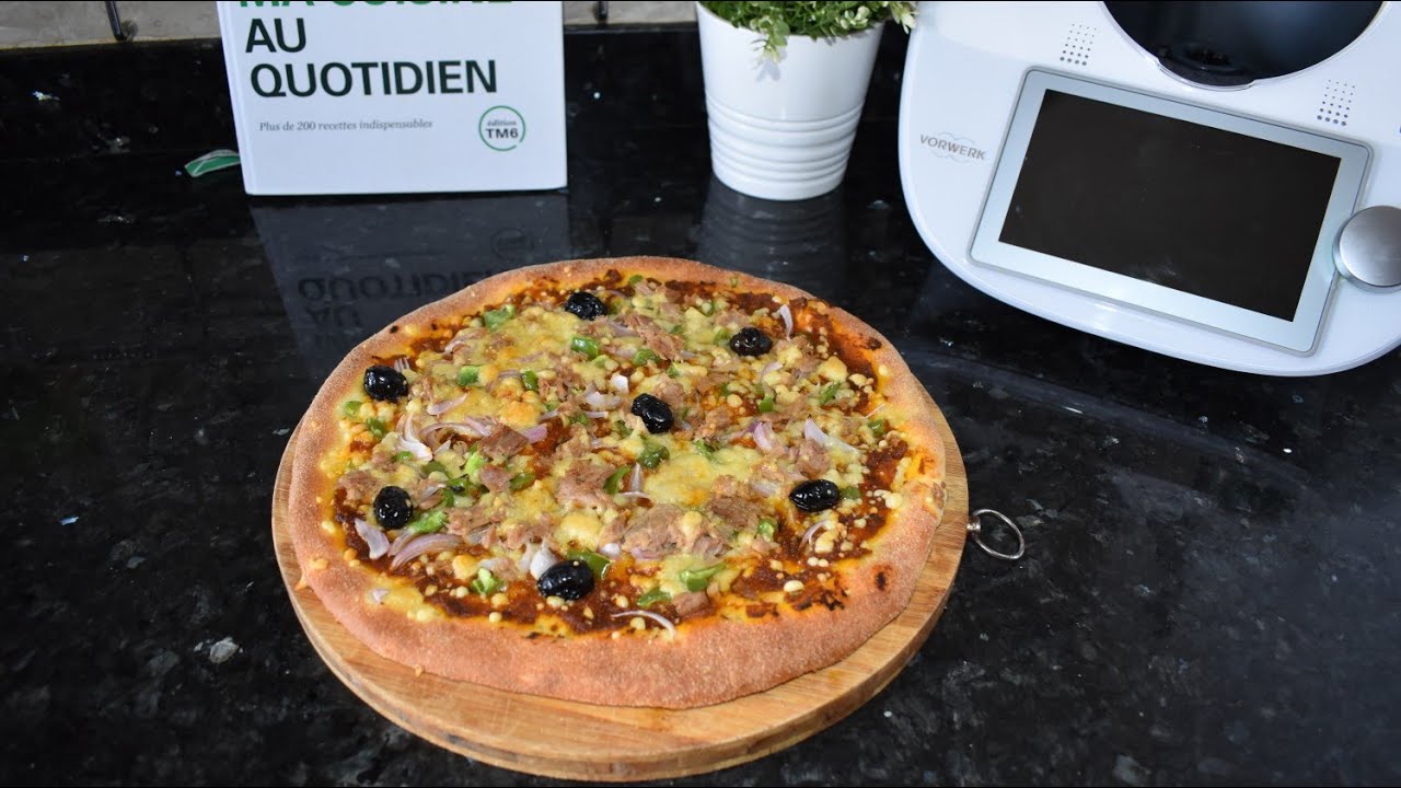 Pizza au thermomix بيزا الترمومكس