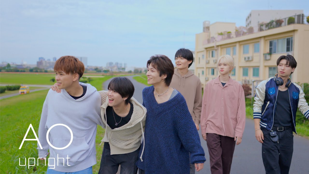 Guarda 【MV】AO - upright su YouTube Guarda 【MV】AO - upright su YouTube