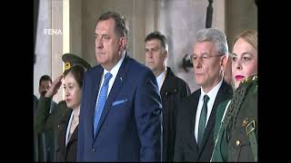 Dodik I Džaferović Dočekani U Ankari Uz Vojne Počasti