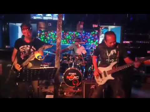 HIPOKRASI cover by ZKBand jamming at mmc stage Limbang