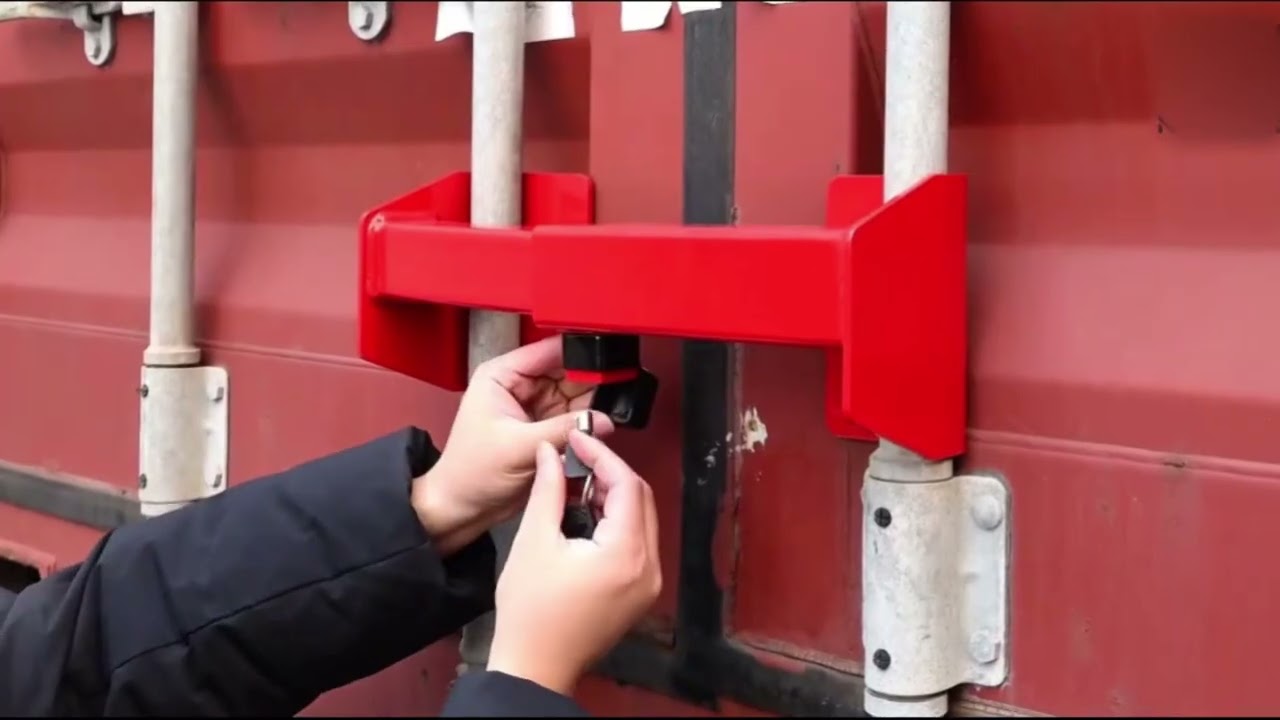 Secure Your Cargo: Heavy Duty Shipping Container & Semi Trailers Lock Accessories Guide