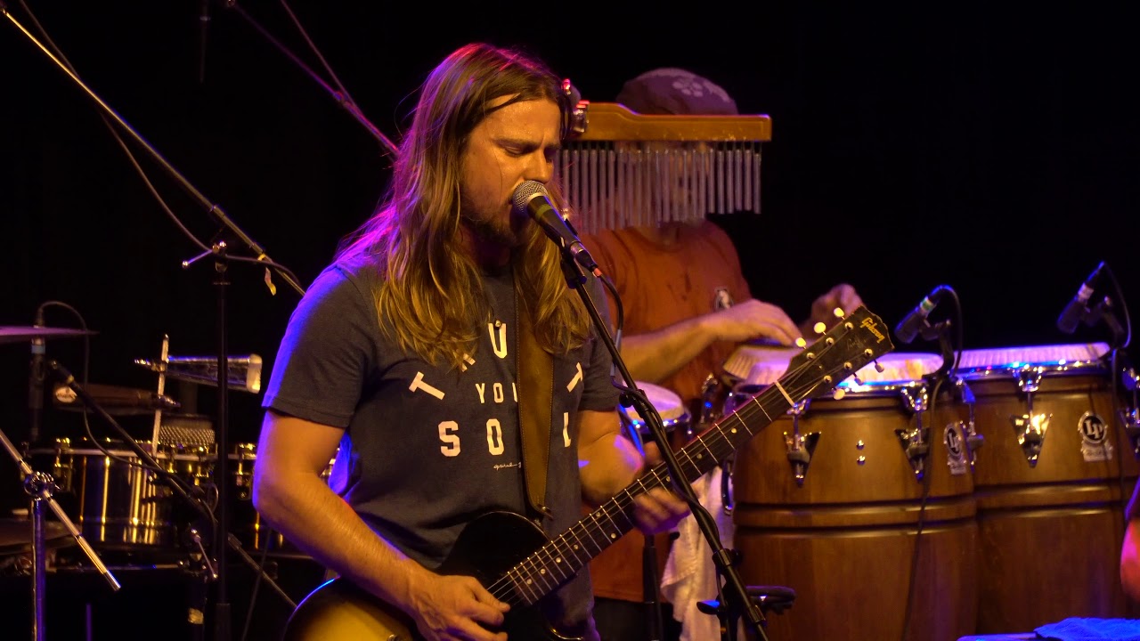 Lukas Nelson & POTR - High Times