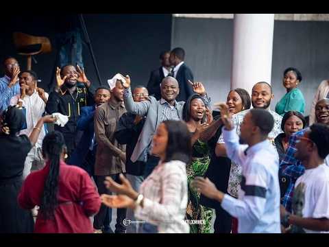 Louange Medley Ozuaka Nkembo, Gloire à l'agneau, Tango Yesu akoya I Roland Muaka
