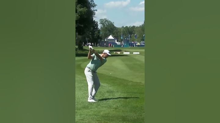 1 in 1 MILLION golf shot! 🤯