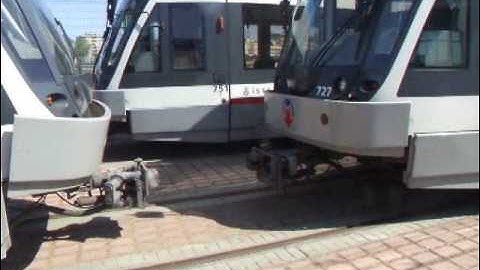 İki Tramvay aracının Bir birine bağlanması