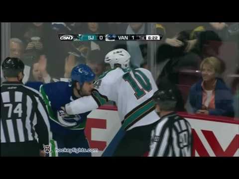 Jamal Mayers vs Tanner Glass Jan 20, 2011