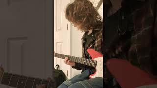 Video thumbnail of "1979 by The Smashing Pumpkins main riff cover:)"