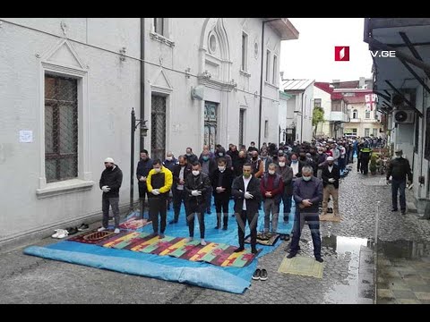 ბათუმის მეჩეთში რამადან ბაიარამი აღნიშნეს