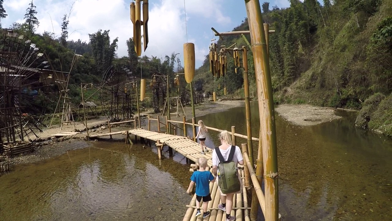 Cat Cat village - YouTube