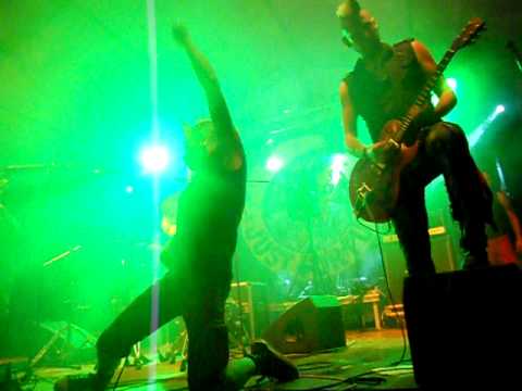 KOEFTE DE VILLE AND THE DEVIATORS 7/7 with Tich